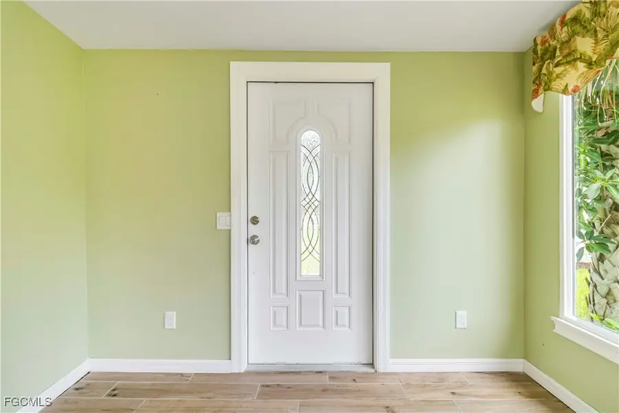 24 Williamsburg Way, Fort Myers, FL 33908 - #3