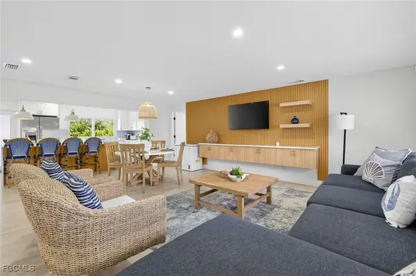 1377 Sand Castle Road, Sanibel, FL 33957