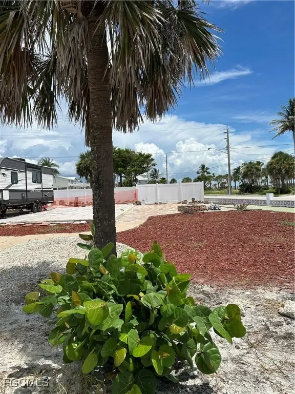 106 Hibiscus Drive, Fort Myers Beach, FL 33931 - Image #3