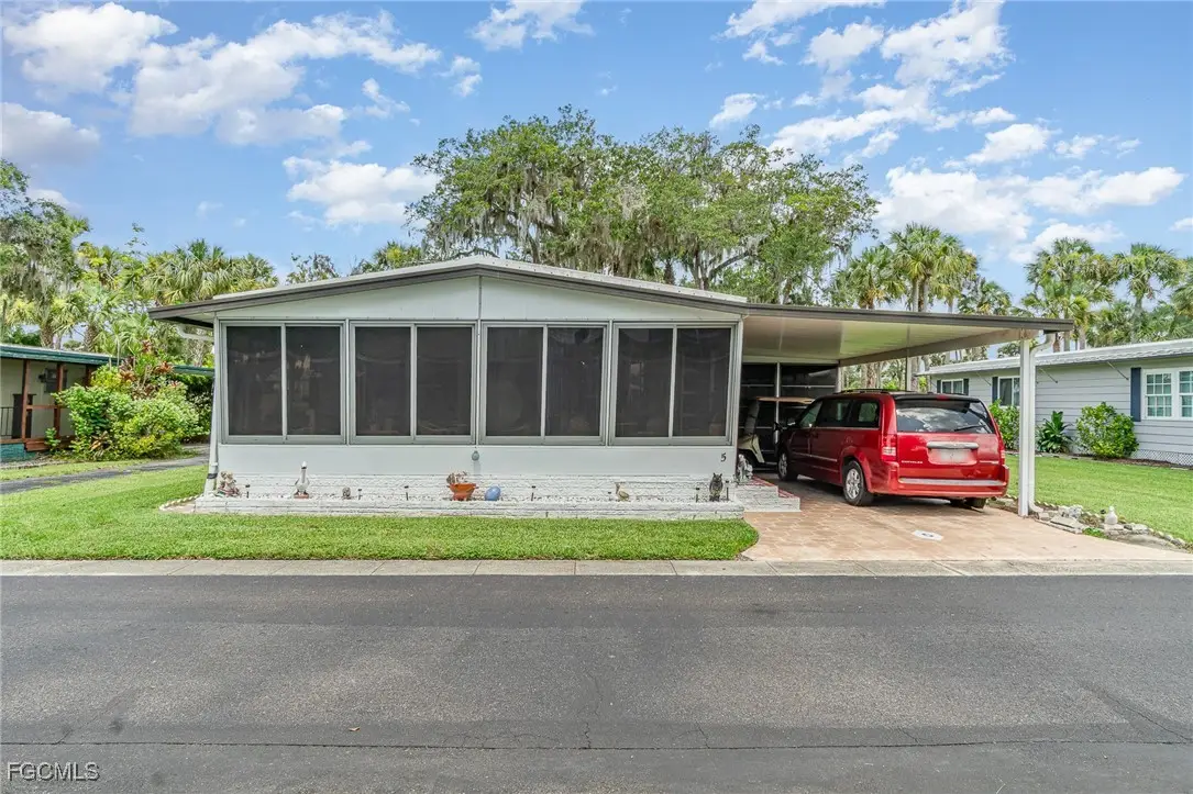 5 Aloe Street, Alva, FL 33920 - Image #1