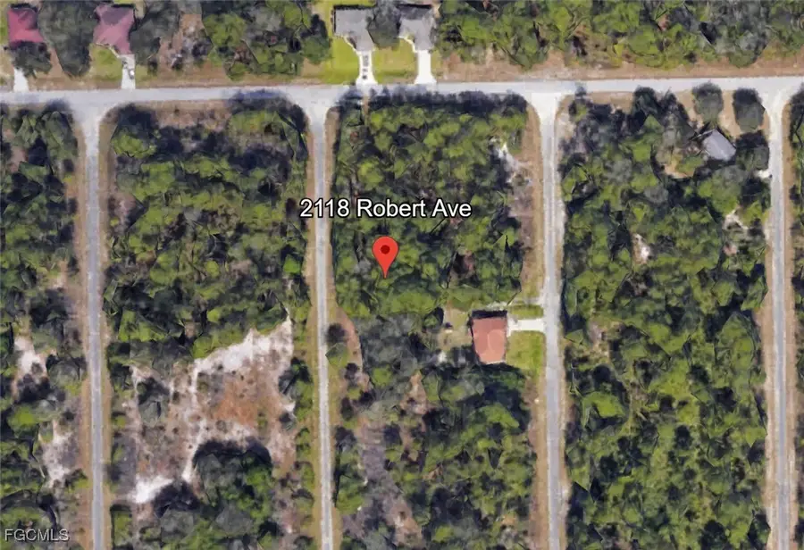 2118 Robert Avenue, Alva, FL 33920 - Image #2