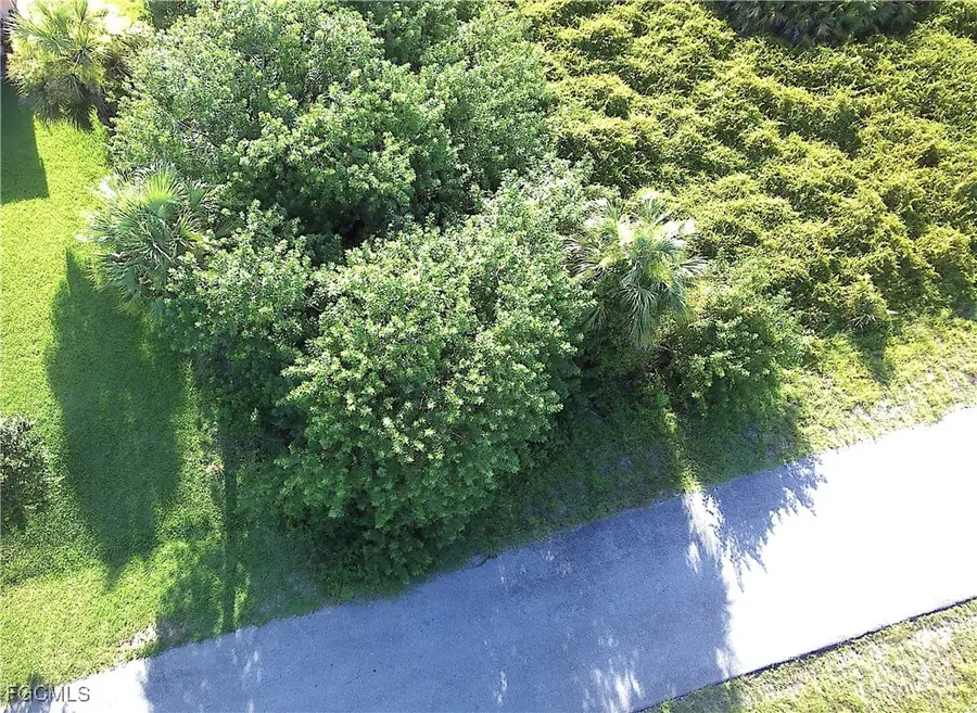 1517 Scott Avenue, Lehigh Acres, FL 33972 - Image #2