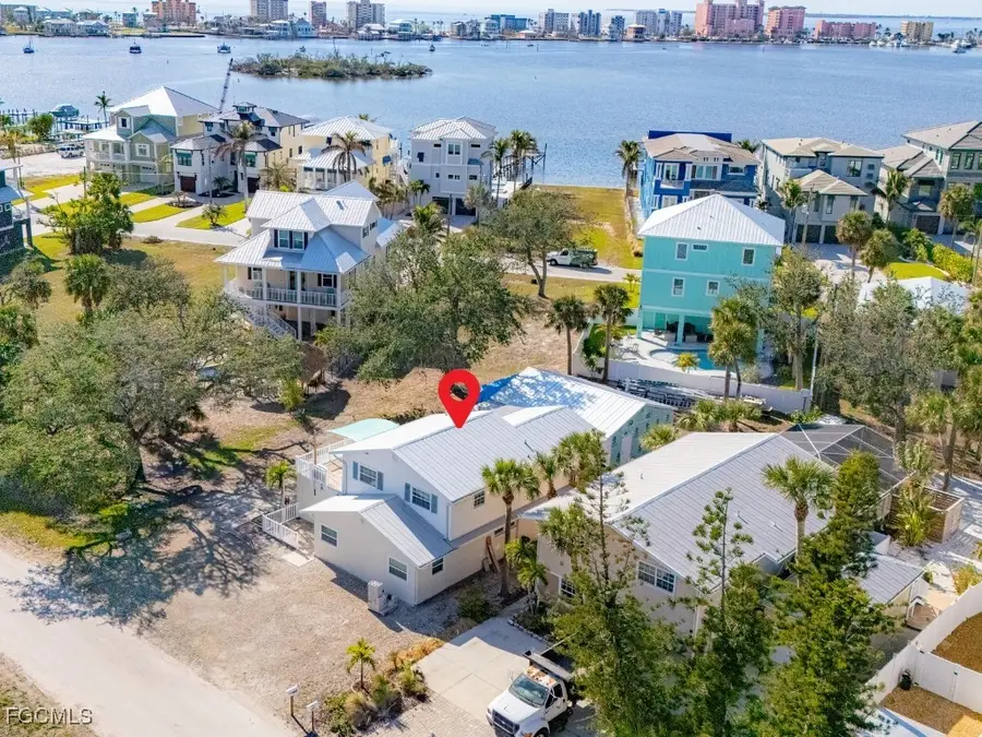 841/843 South Street, Fort Myers Beach, FL 33931 - Image #2