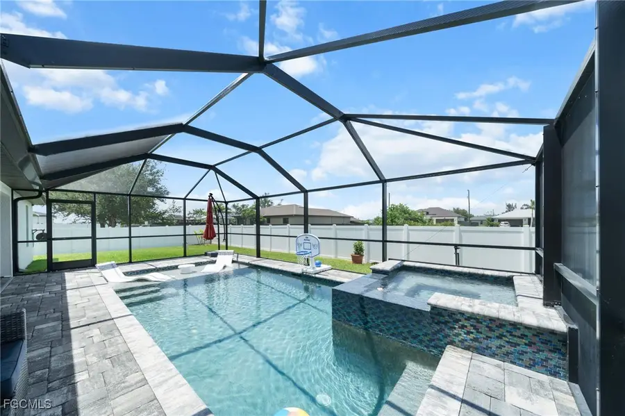 2805 NW 12th Lane, Cape Coral, FL 33993 - Image #3