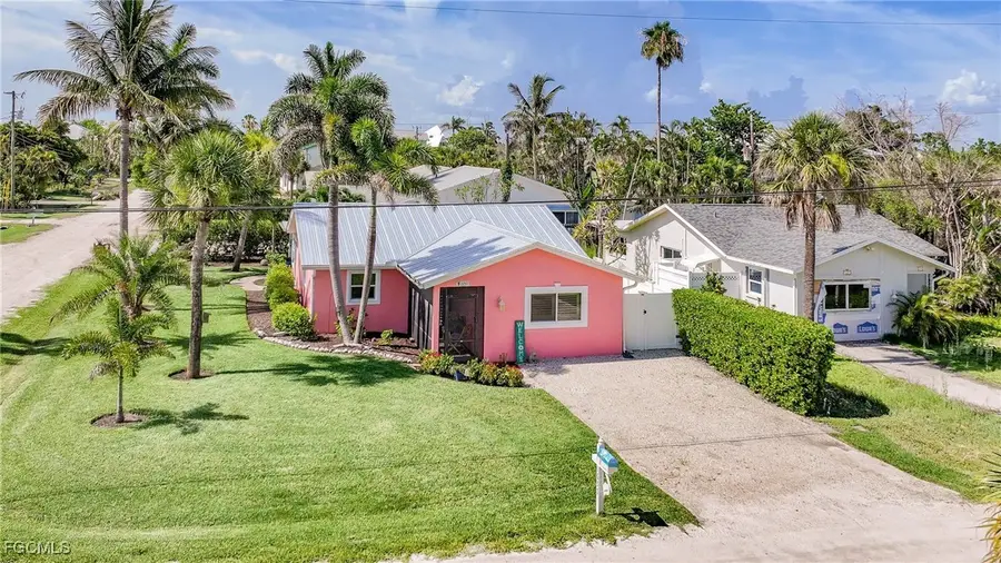 1657 Atlanta Plaza Drive, Sanibel, FL 33957 - Image #2