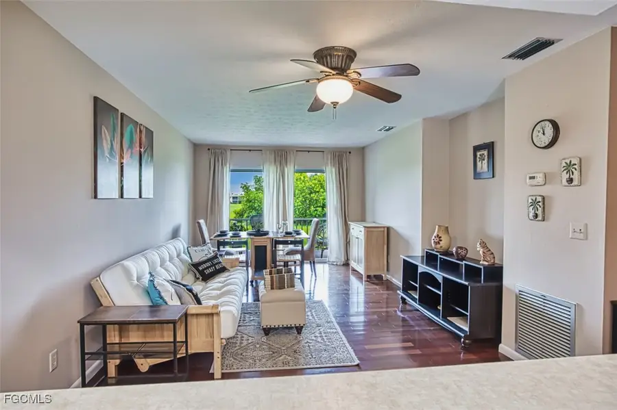 16001 Dublin Circle #203, Fort Myers, FL 33908 - Image #3