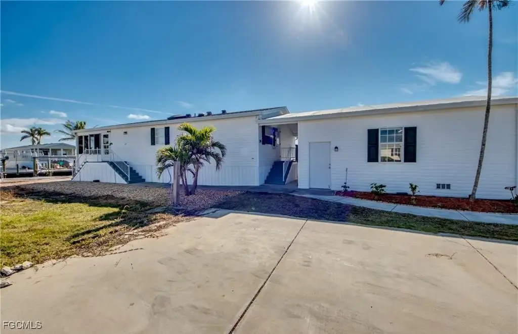 14 Nancy Lane, Fort Myers Beach, FL 33931 - Image #1