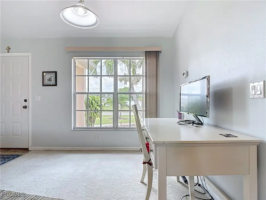 4216 SE 7th Avenue, Cape Coral, FL 33904 - Image #3