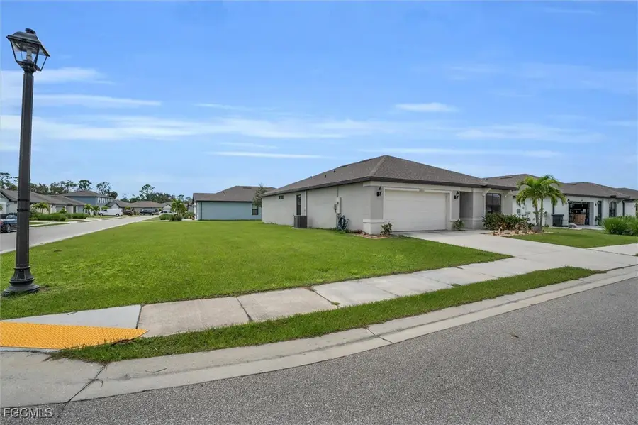 10852 Marlberry Way, North Fort Myers, FL 33917 - Image #3