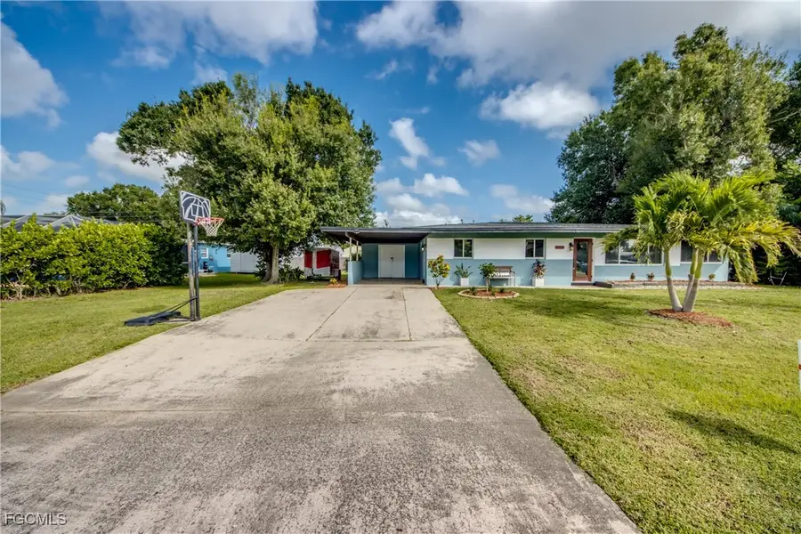 1615 Grace Avenue, Fort Myers, FL 33901 - Image #2