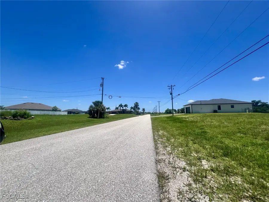 2110 NW 6th Place, Cape Coral, FL 33993 - Image #3