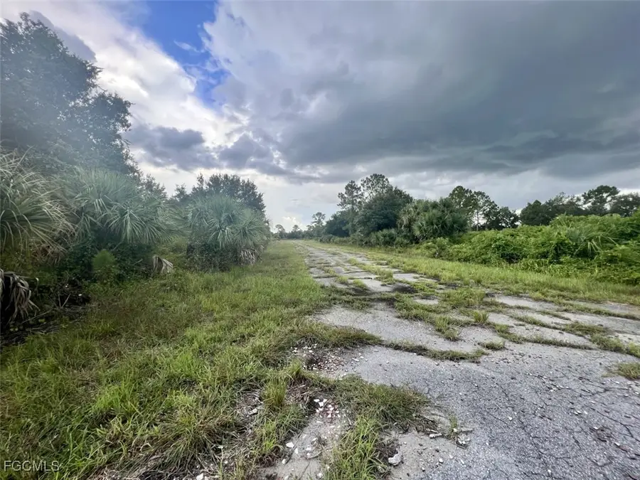 Gaskins Cir, North Port, FL 34288 - Image #2