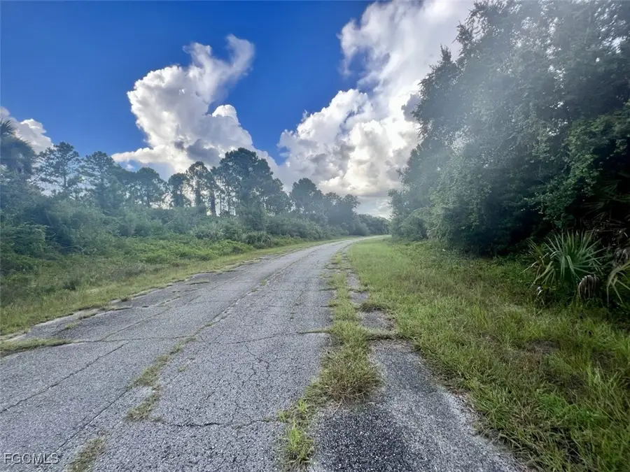 Gaskins Cir, North Port, FL 34288 - Image #3