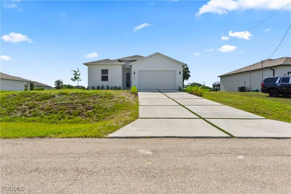 9047 Maywood Circle, Labelle, FL 33935