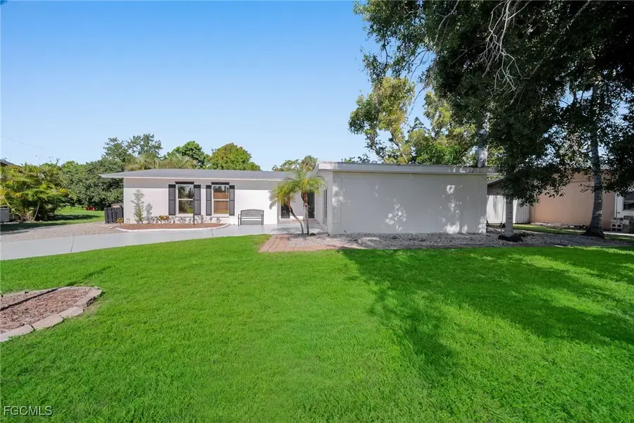 4118 SE 3rd Avenue, Cape Coral, FL 33904 - Image #2