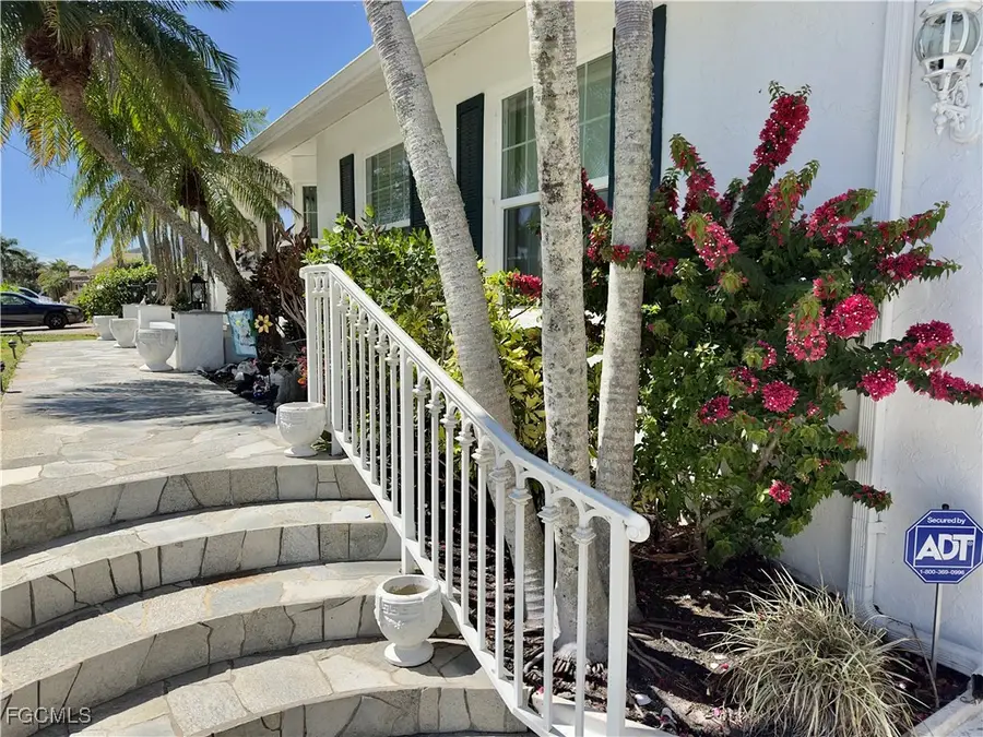 2215 Channel Way, North Fort Myers, FL 33917 - Image #2