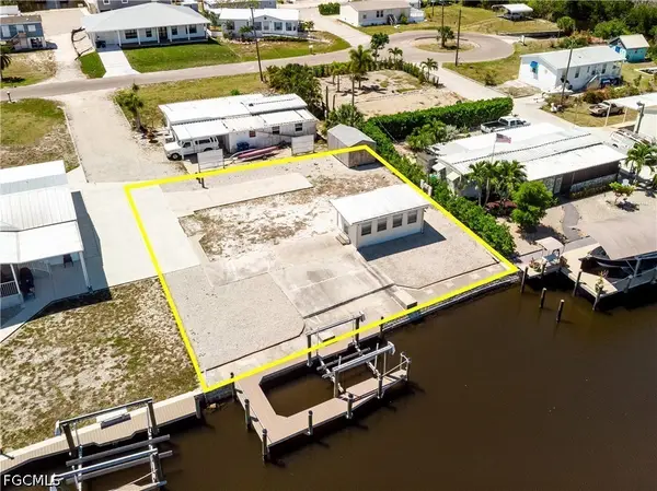 5150 Sandpiper Drive, St James City, FL 33956