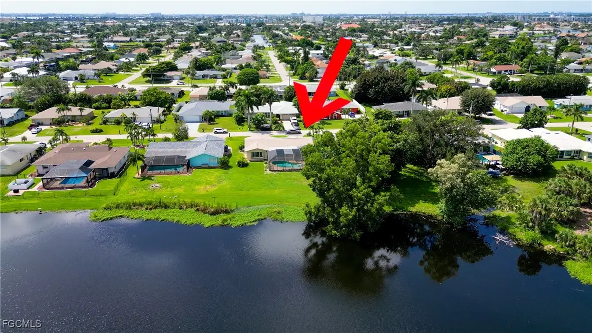 821 SE 41st Street, Cape Coral, FL 33904 - Image #1