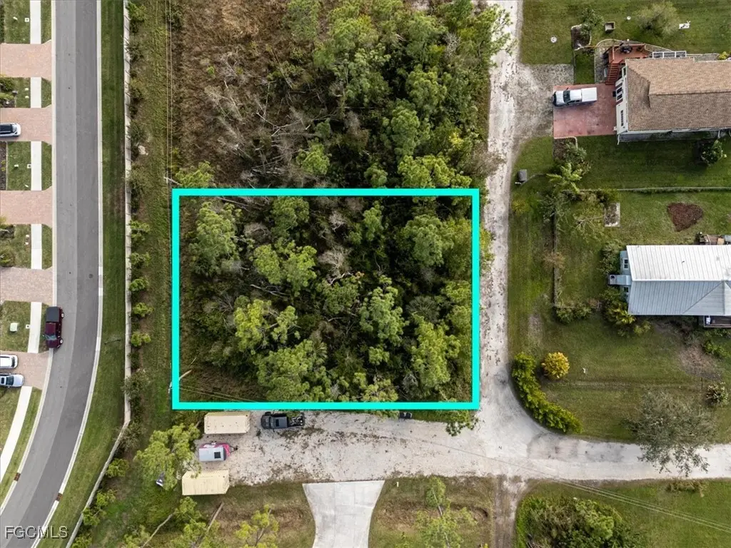 20384 Idlewood Road, North Fort Myers, FL 33917 - Image #1
