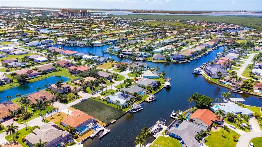 5216 SW 22nd Place, Cape Coral, FL 33914 - Image #3