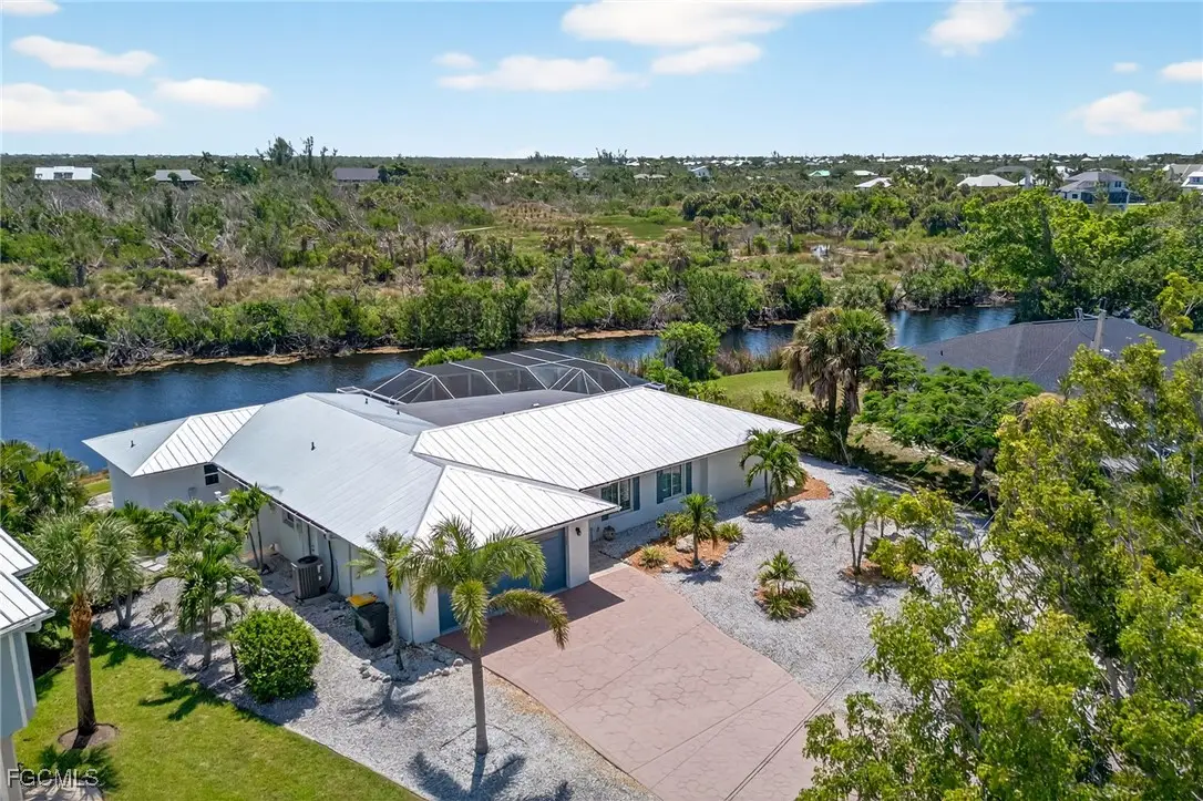 720 Durion Court, Sanibel, FL 33957 - Image #1