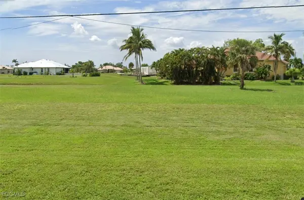 17237 Cape Horn Boulevard, Punta Gorda, FL 33955