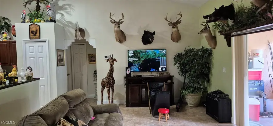 2011 Leroy Avenue, Alva, FL 33920 - Image #3