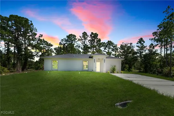 2801 42nd Street W, Lehigh Acres, FL 33971