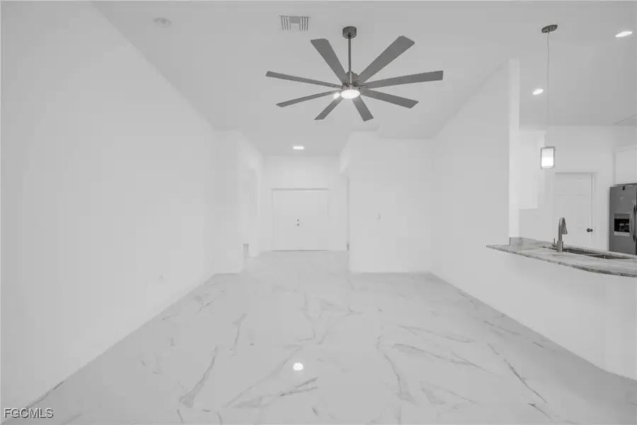 3007 1st Street Sw, Lehigh Acres, FL 33976 - Image #3