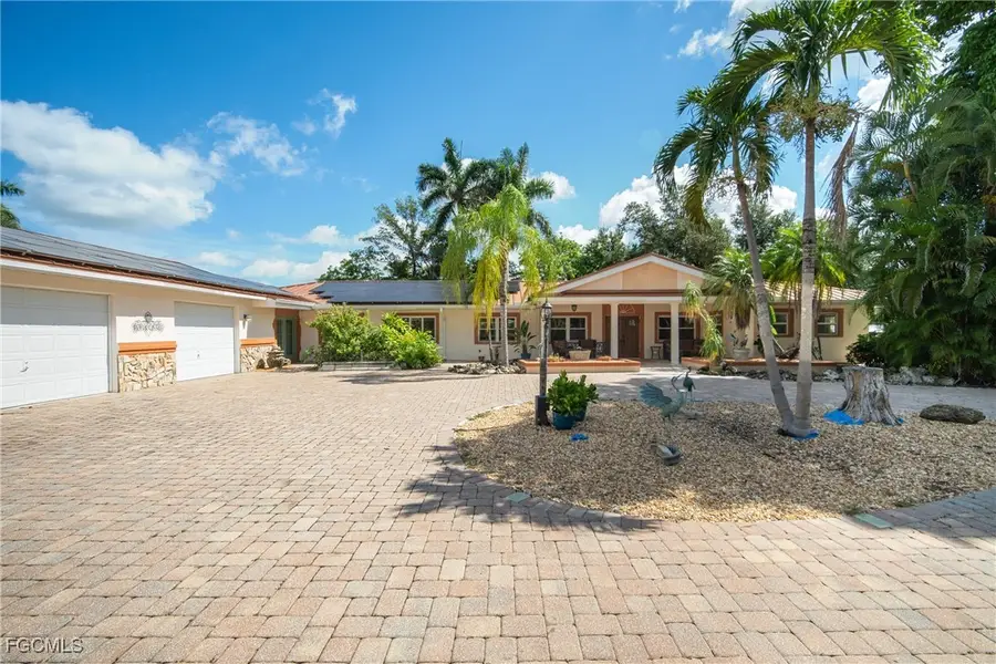 2475 Bridge Road, North Fort Myers, FL 33917 - Image #3
