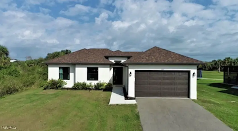 585 41st Avenue Nw, Naples, FL 34120 - #1