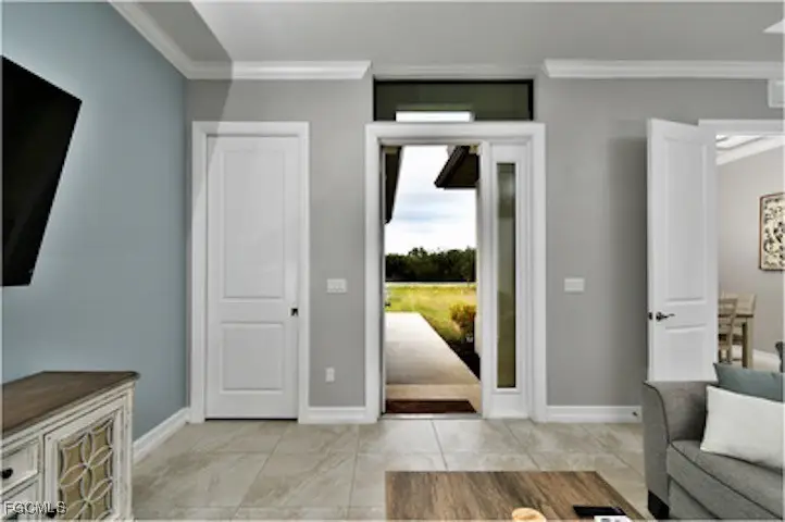 585 41st Avenue Nw, Naples, FL 34120 - #3