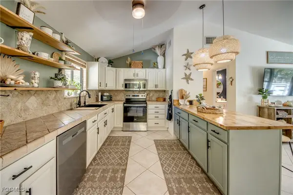 10600 Habitat Trail, Bokeelia, FL 33922