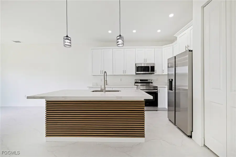 847 Meadow Road, Lehigh Acres, FL 33973 - Image #2