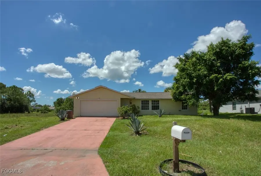 3501 38th Street Sw, Lehigh Acres, FL 33976 - Image #3