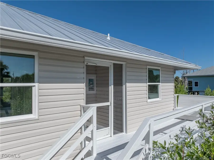 9297 Kincaid Court, Sanibel, FL 33957 - Image #3