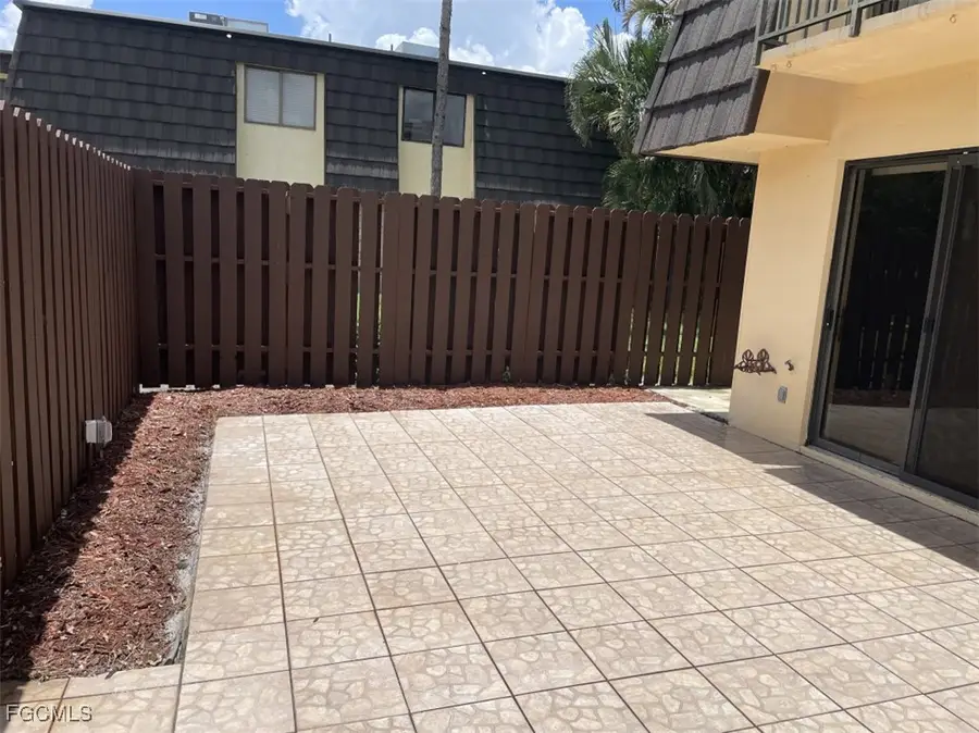 4053 Sandlewood Lane #1, Fort Myers, FL 33907 - Image #3