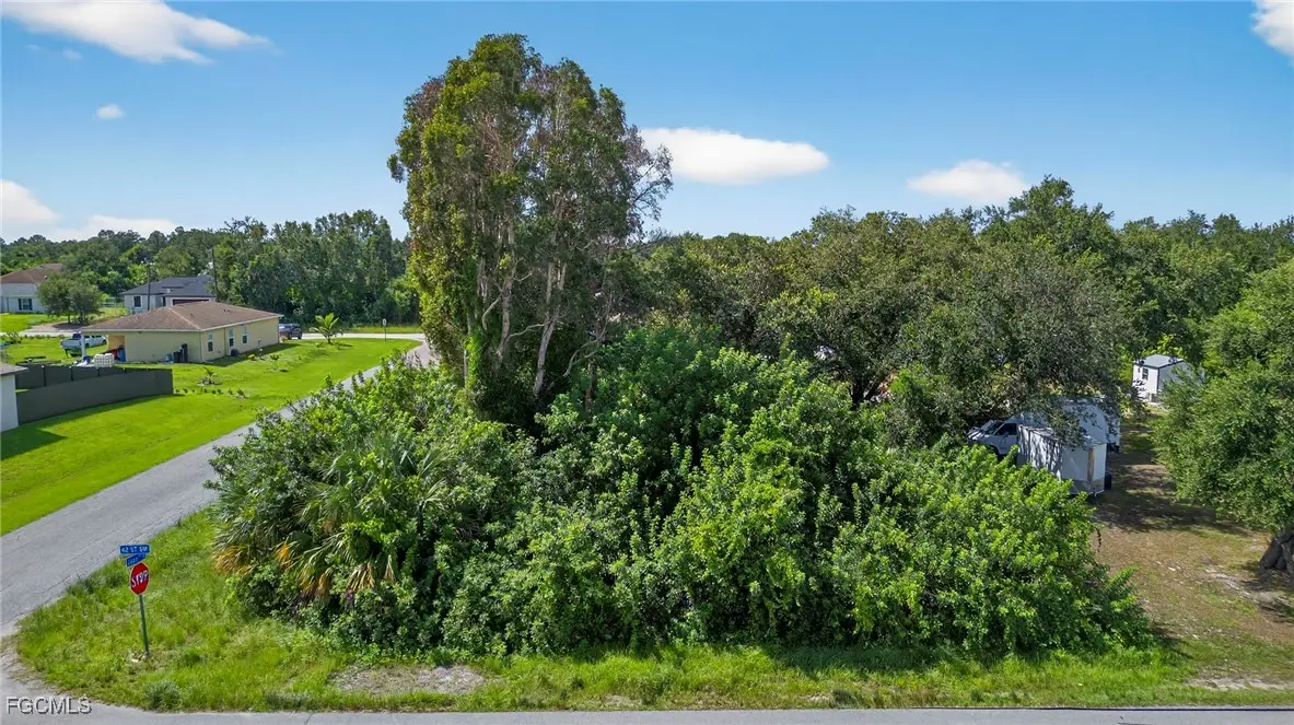 3001 42nd Street Sw, Lehigh Acres, FL 33976 - Image #1