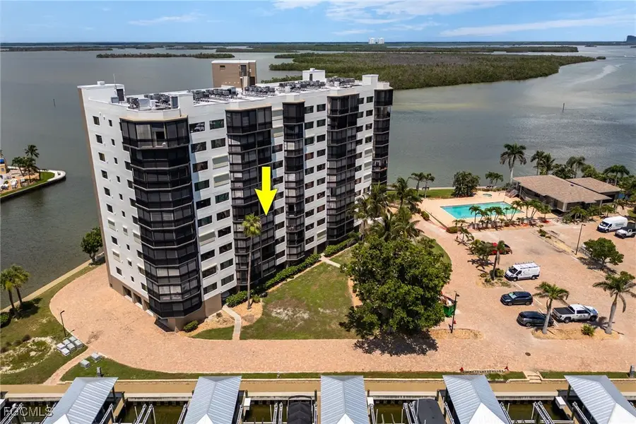 4265 Bay Beach Lane #425, Fort Myers Beach, FL 33931 - Image #3
