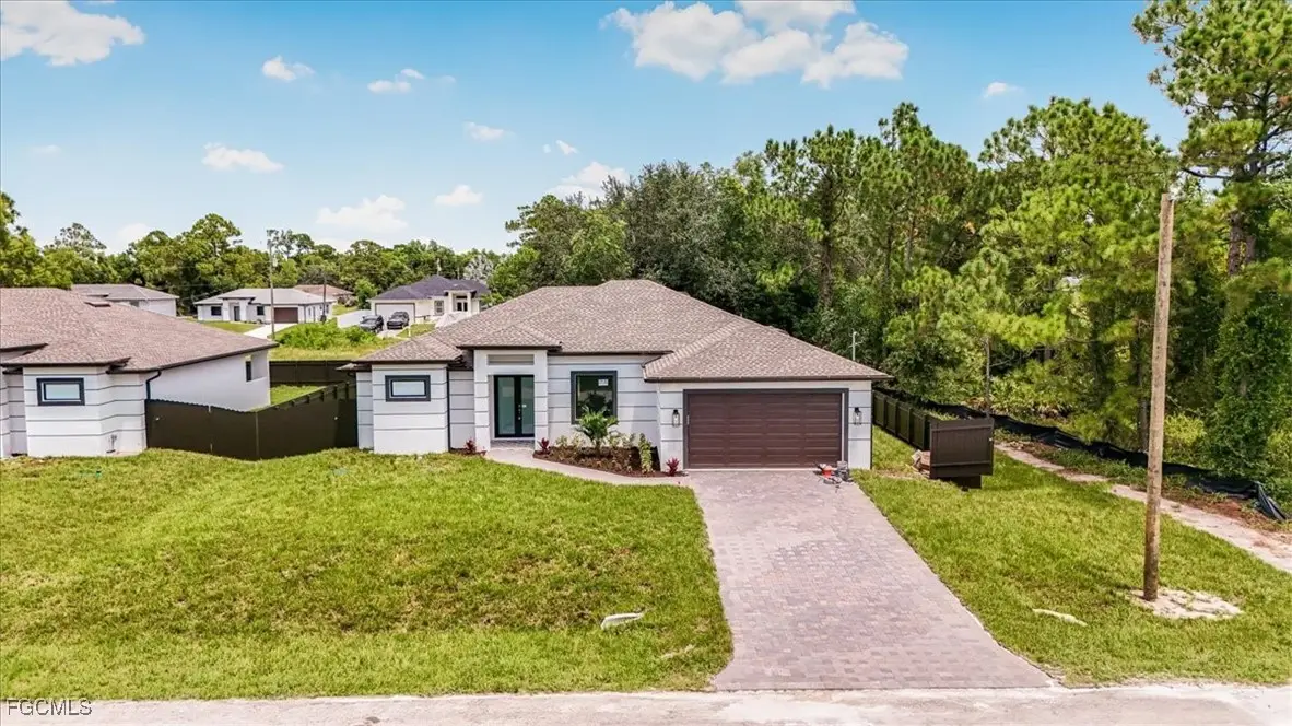 3204 29th Street Sw, Lehigh Acres, FL 33976 - Image #1