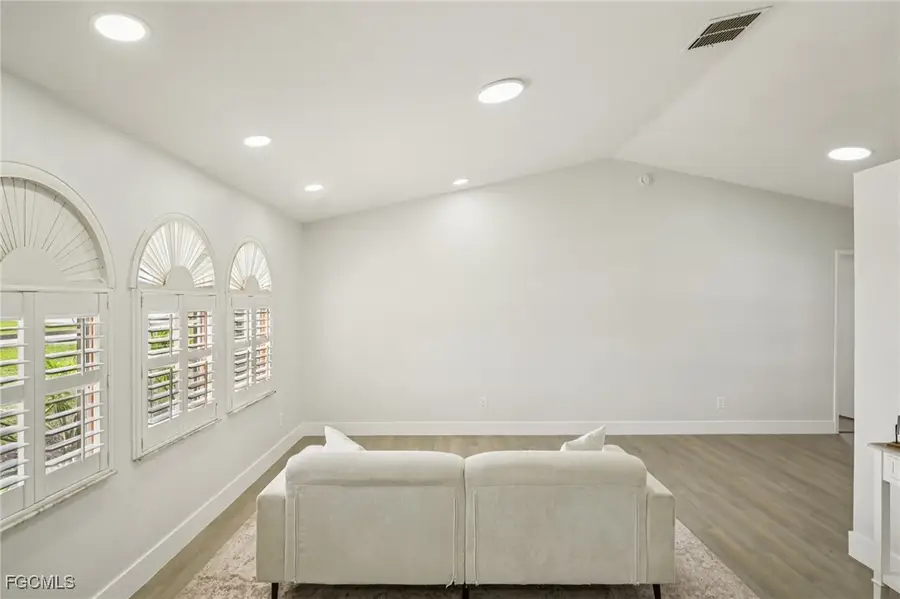 479 NE 2nd Place, Cape Coral, FL 33909 - Image #2