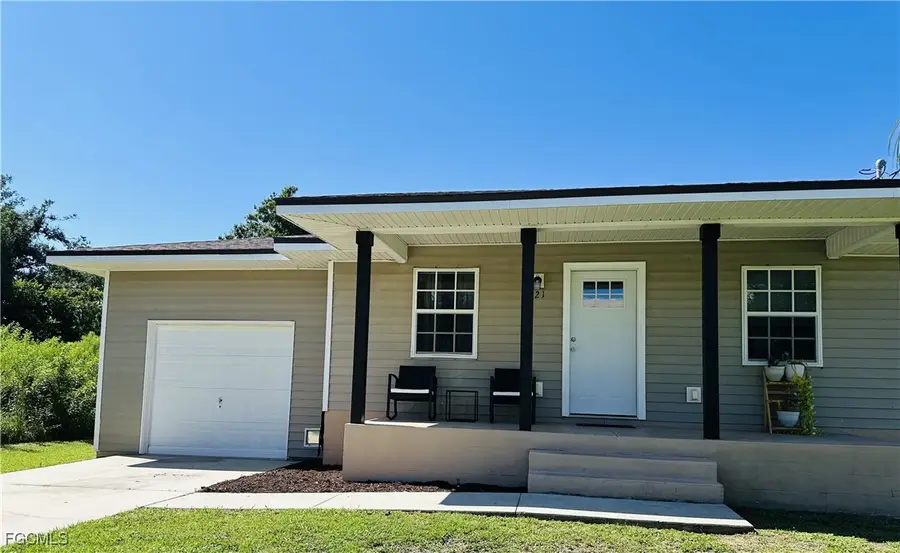 921 Henry Street, Punta Gorda, FL 33950 - #3