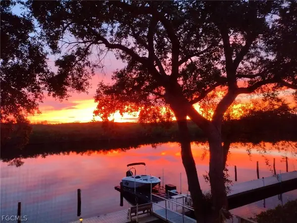 242 Newport Drive #509, Naples, FL 34114