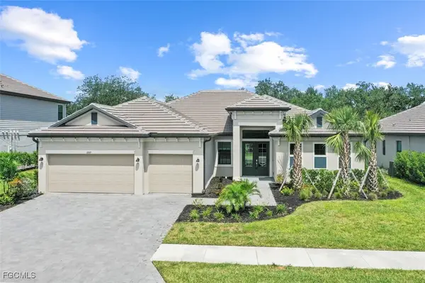11017 Hanging Vine Drive, Fort Myers, FL 33913