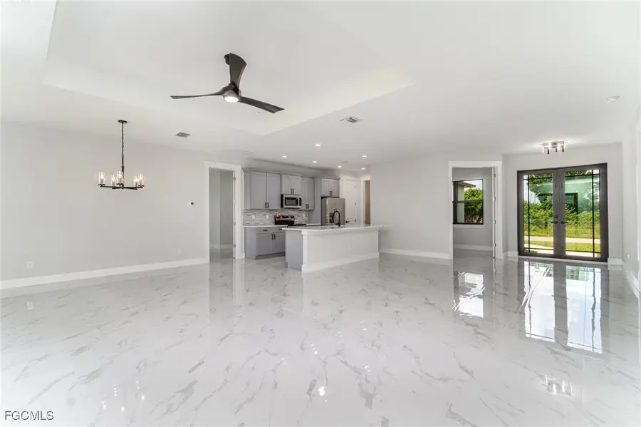 3404 11th Street Sw, Lehigh Acres, FL 33976 - Image #3