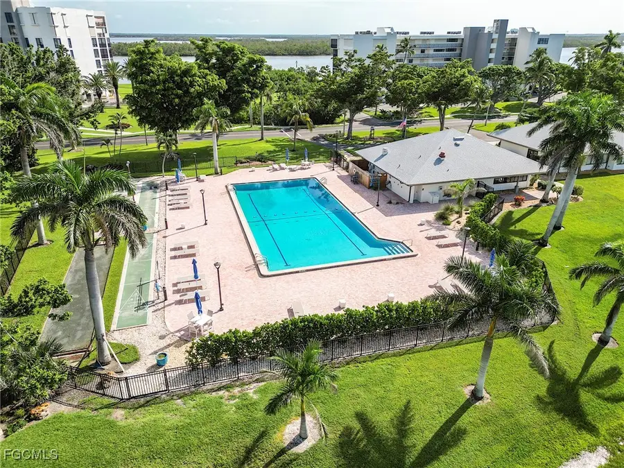 4253 Bay Beach Lane #C3, Fort Myers Beach, FL 33931 - Image #3