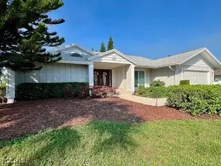 414 Forest Hills Boulevard, Naples, FL 34113