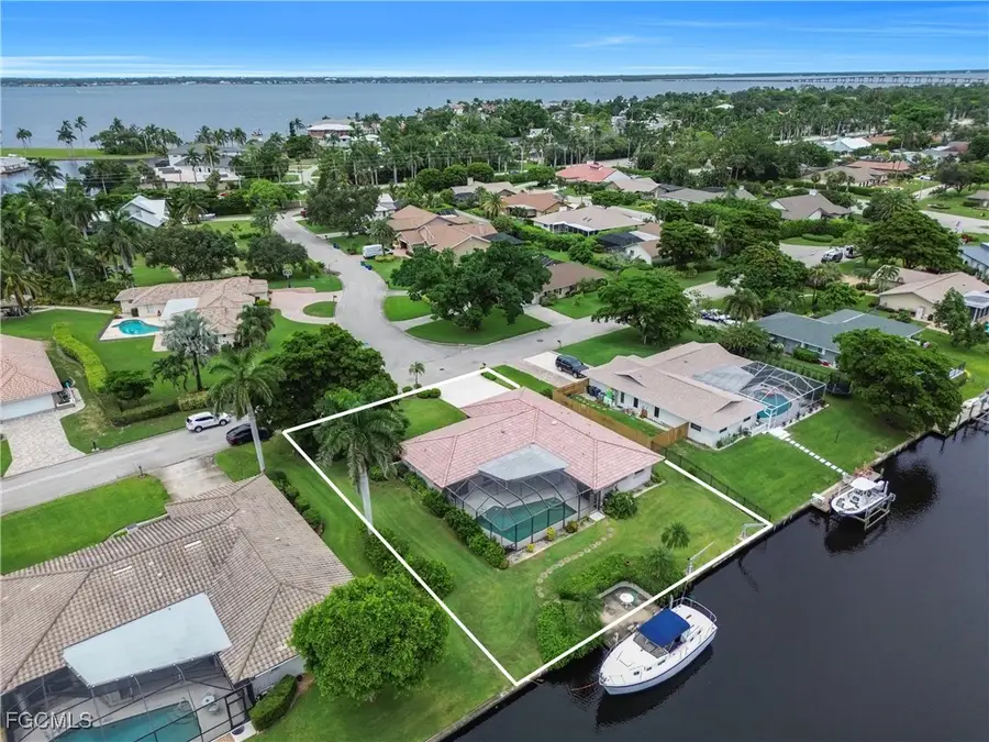 5341 Fairfield Way, Fort Myers, FL 33919 - Image #2