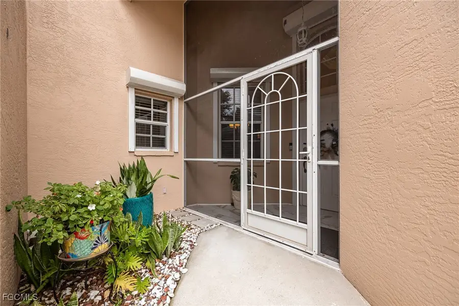 14301 Patty Berg Drive, Fort Myers, FL 33919 - Image #2