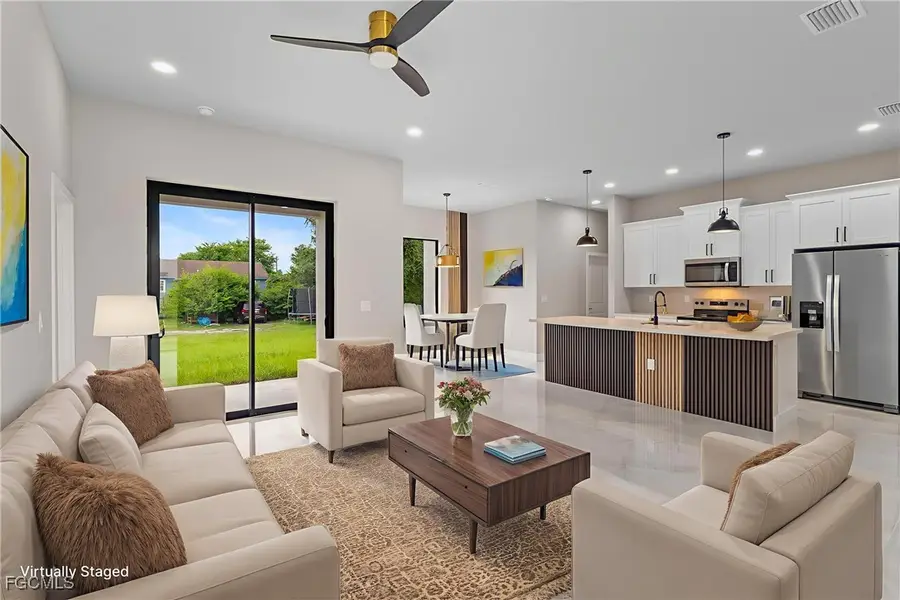 2809 25th Street Sw, Lehigh Acres, FL 33976 - Image #2